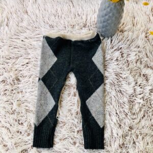Pantaloni de lână romburi